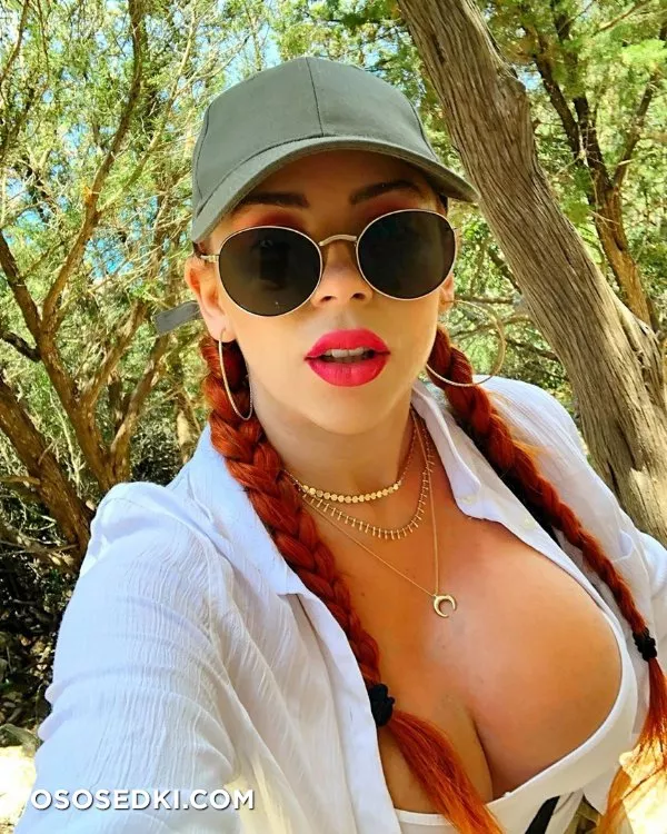 Amanda Nicole - 4