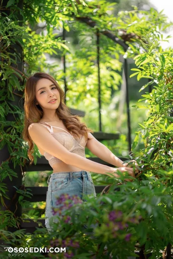 Jenny - 4