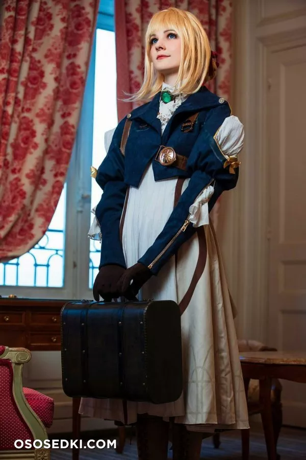 Violet Evergarden  - 5