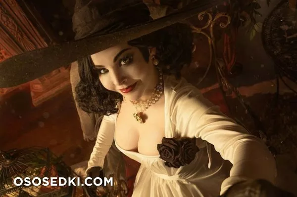 Helly Valentine. Alcina Dimitrescu. Resident Evil Village - 4