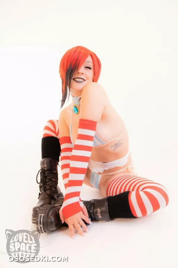 Wendy - LovelySpaceKitten - 4