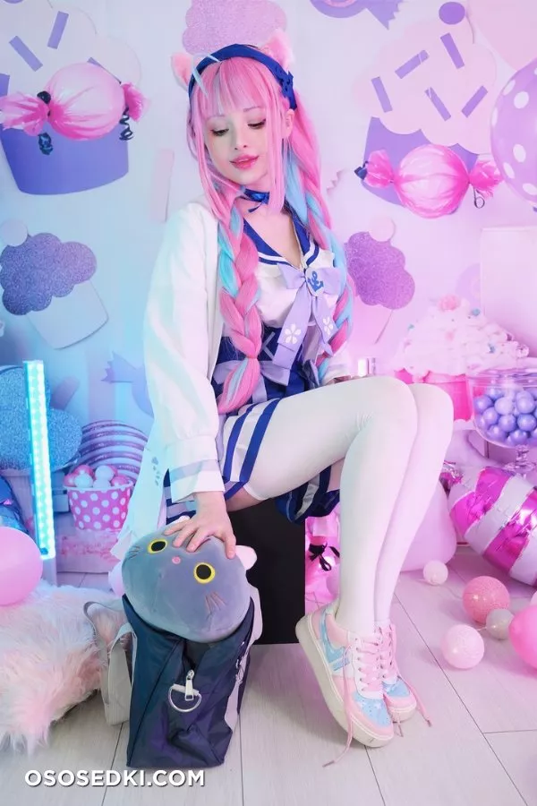 Minato Aqua (Hololive) - Hidori Rose - 2