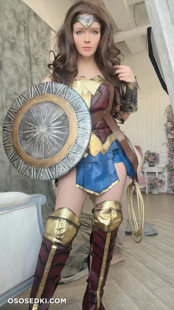 Wonder Woman by Evenink - 2