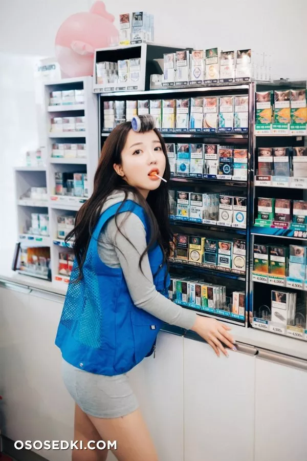 [Loozy] Son Ye-Eun (손예은) - CS Part Timer - 4