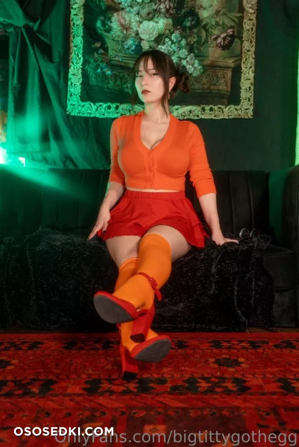 Velma (Scooby-Doo) - Big Titty Goth Egg - 2