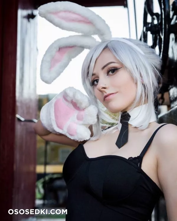 [RolyatIsTaylor] Battle Bunny Riven - 2