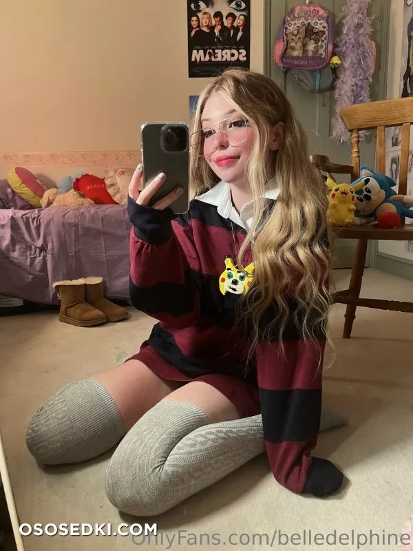 Belle Delphine - 4