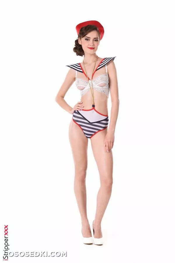Sonya Blaze - Hot Fifties Pin-Up - CARD # 0813 by Istripper - 2