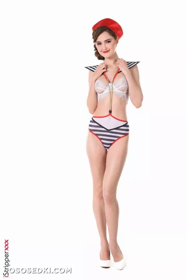 Sonya Blaze - Hot Fifties Pin-Up - CARD # 0813 by Istripper - 3