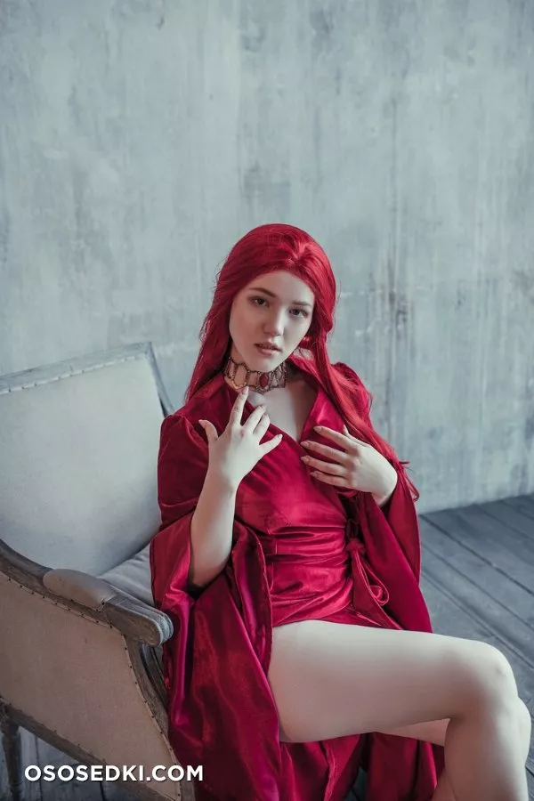 Lada Lyumos | Melisandre - 1