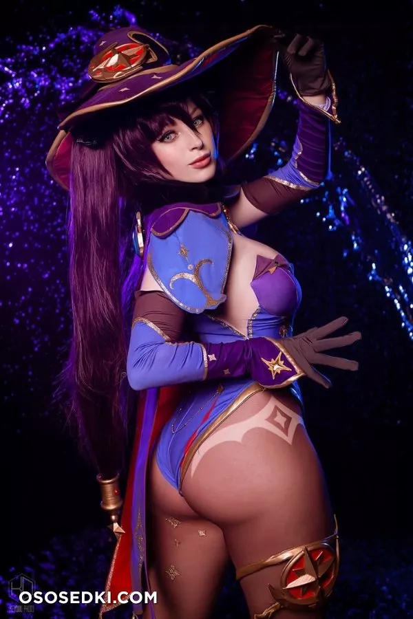 Lady Melamori - Mona - 2