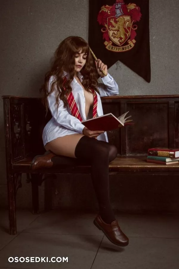Kalinka Fox - Hermione Granger - 5