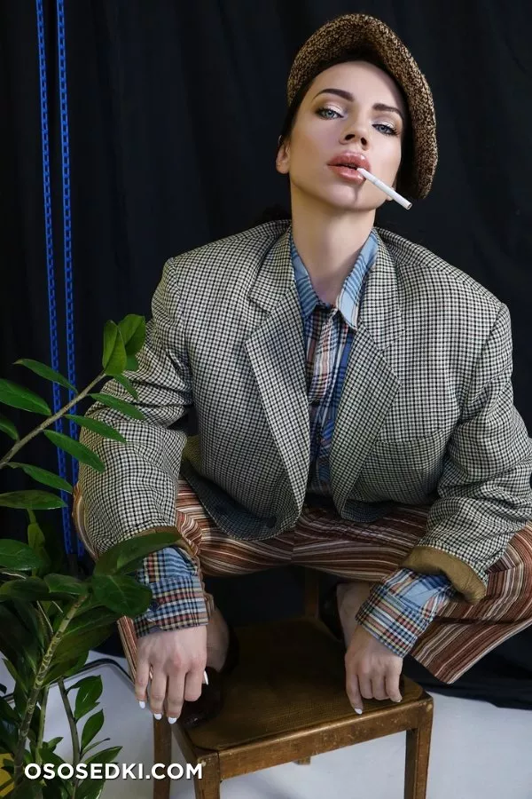 Julia Damia - 4