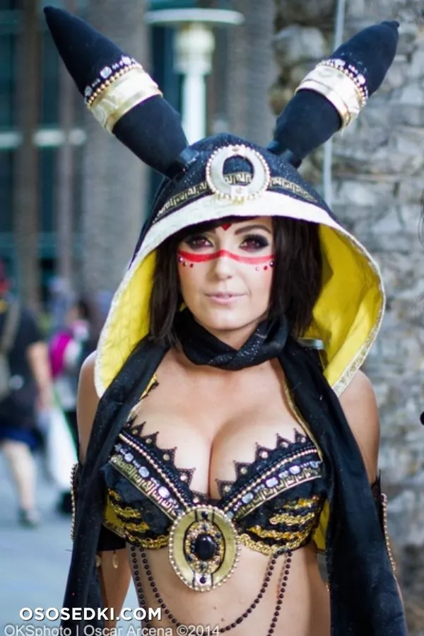 Jessica Nigri | Umbreon - 5