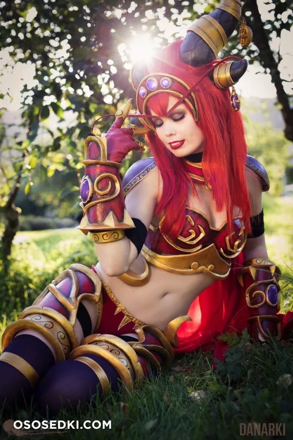 Tine Marie Riis | Alexstrasza - 4
