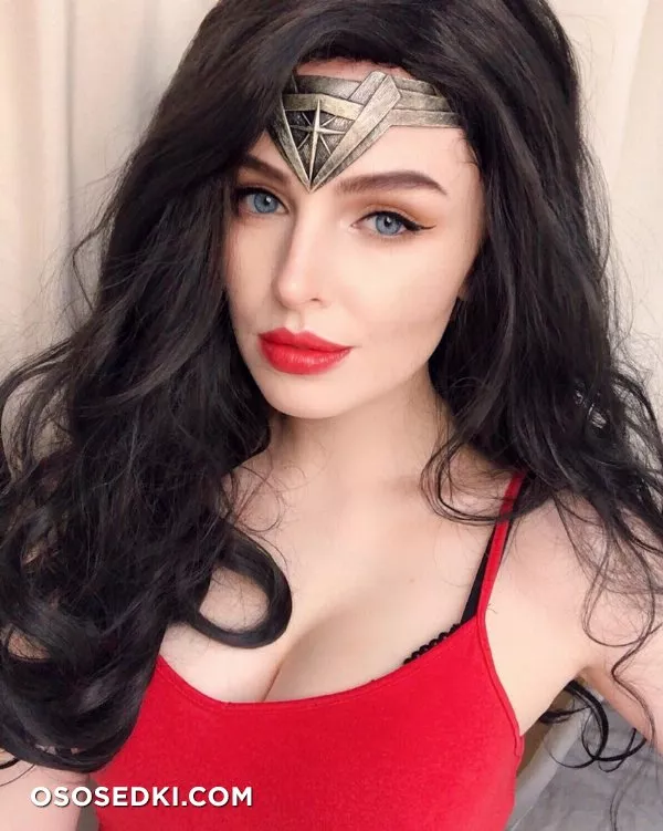 uksauksa | Wonder Woman - 3