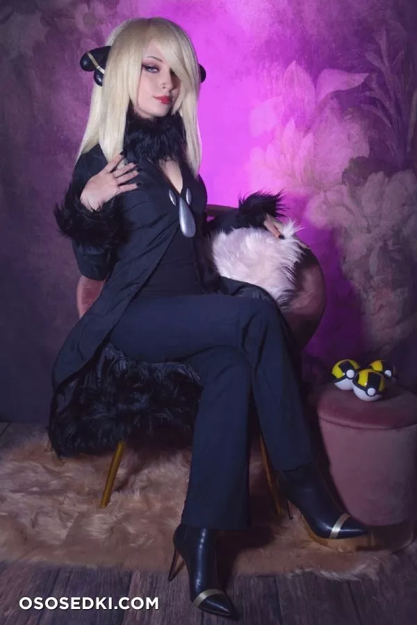 ShiroKitsune. Cynthia. Pokemon - 1
