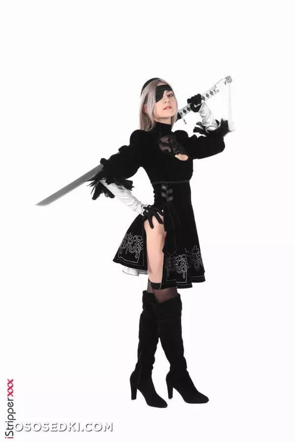 Eva Elfie | 2B - 5
