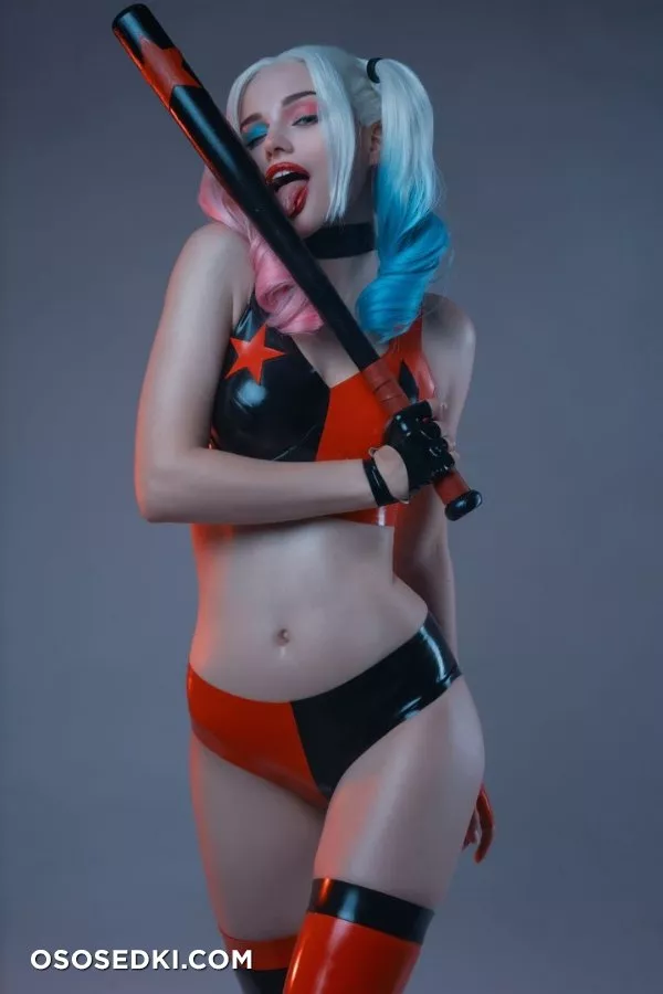 Harley Quinn latex by Shirogane Sama - 4