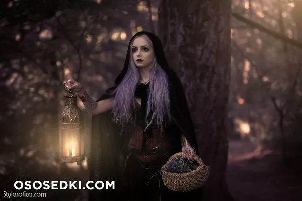 The Witching Hour by Genevieve - 4
