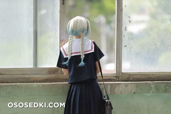 Schoolgirl by Goldfarbe - 2