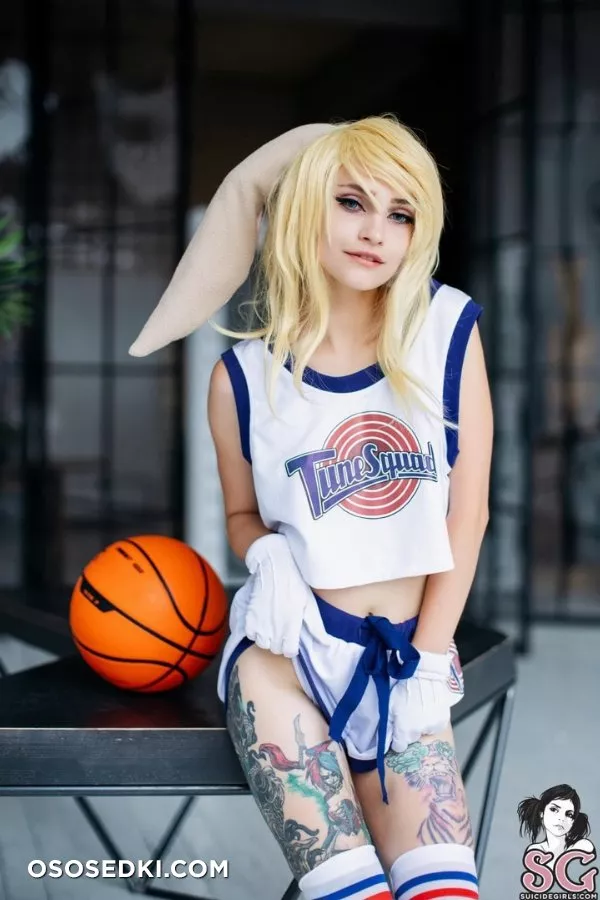 Lola Bunny by AmelieWeed - 2