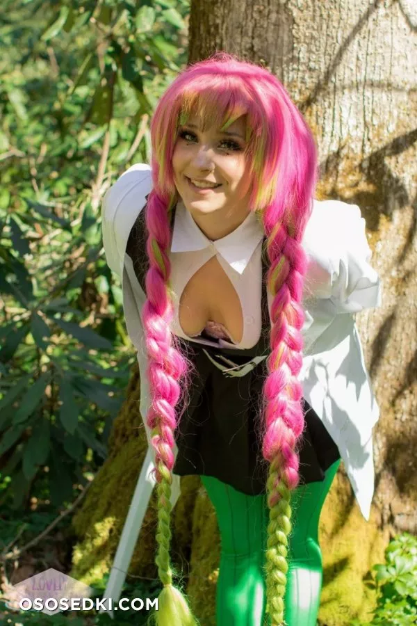 Mitsuri Kanroji by lovelyspacekitten - 3