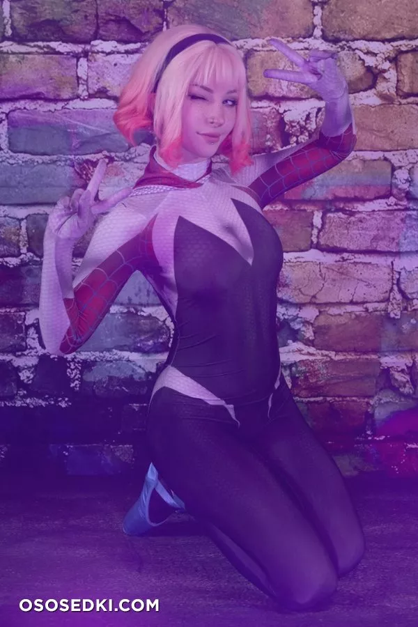 Gwen Stacy by ShiroKitsune - 2