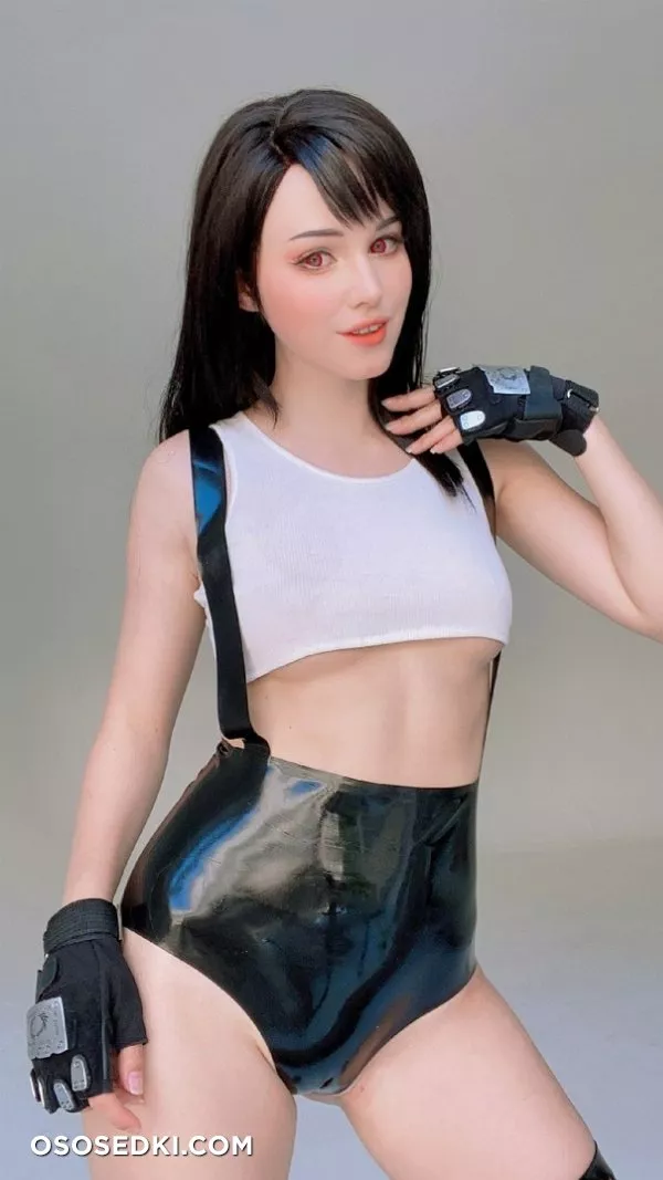 Tifa Selfies by shiroganesama - 5