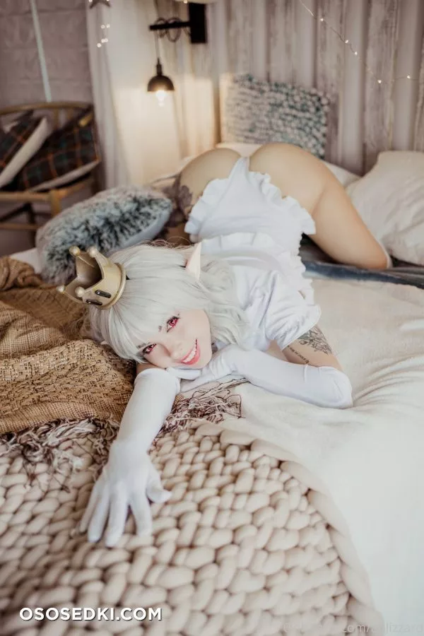 Amanda Welp - 5