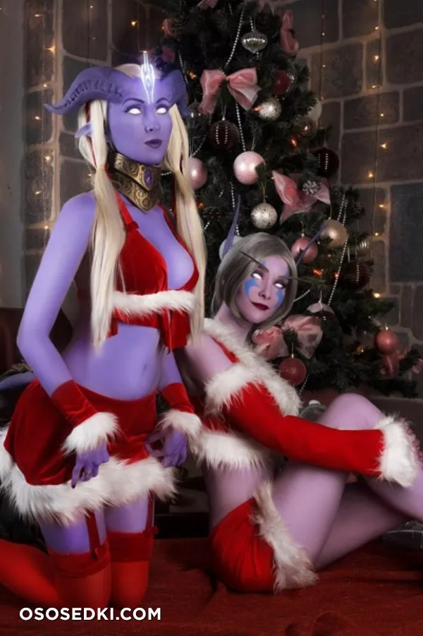 Christmas draenei from WOW (ORIGINAL) - 3