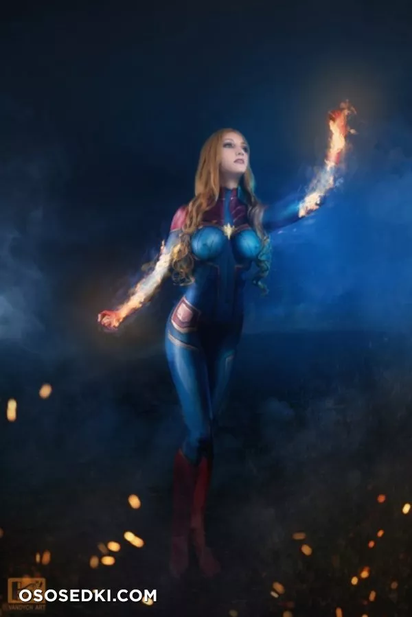 Captain Marvel - 4