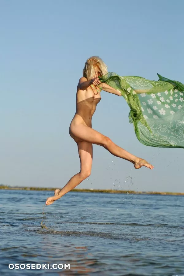 Mila  - Dehors   (Ukraine) - 4
