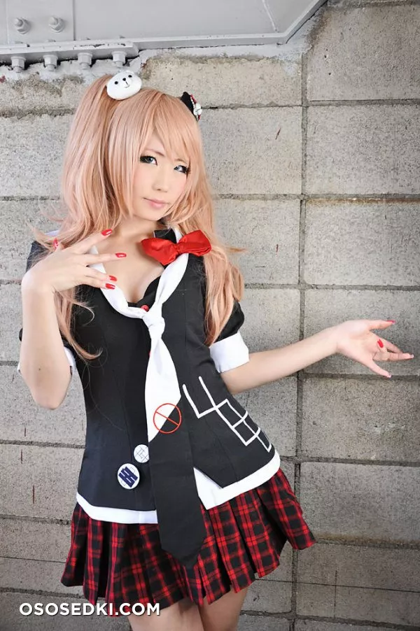 Haruka | Danganronpa | Junko Enoshima - 3