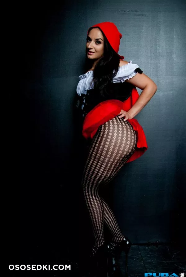 Sheena Ryder | Little Red Riding Hood - 5