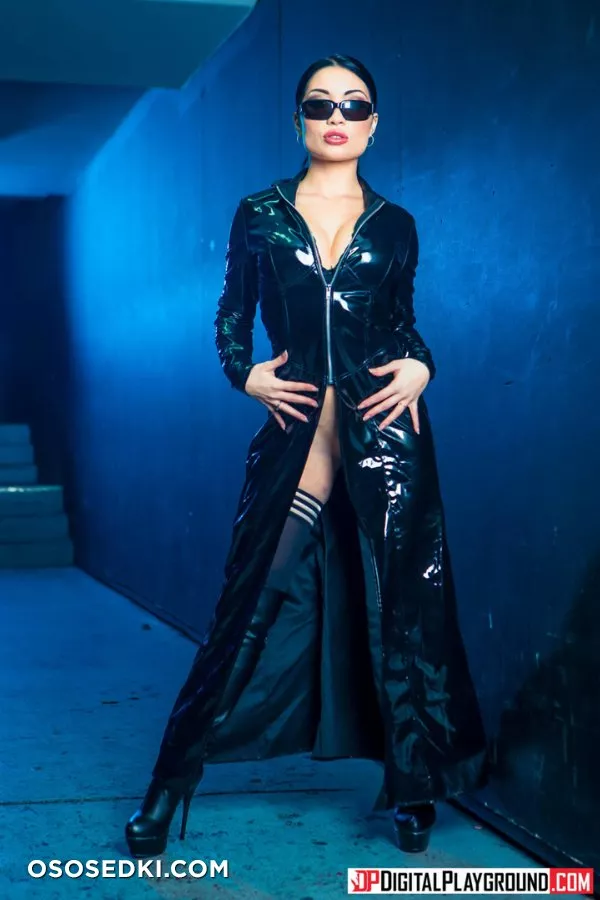 Rina Ellis | The Matrix | Trinity - 3