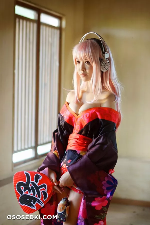 SesshuAsuak (半半子) | Super Sonico - 3
