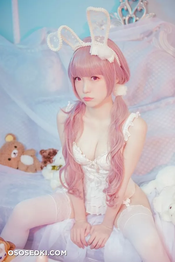 Little Demon (妖少) | Bunny Girl - 4