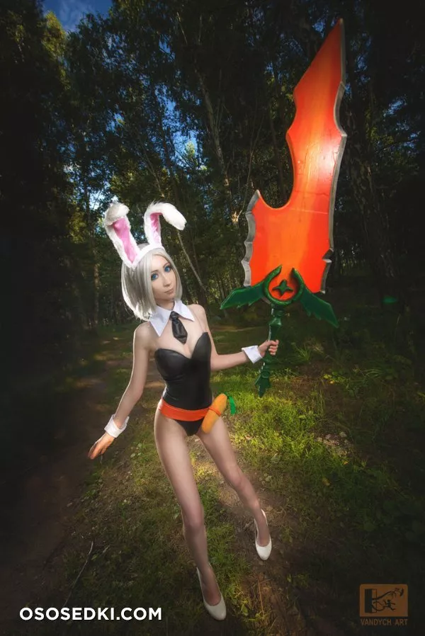 Alina Latypova | League of Legends | Riven - 3