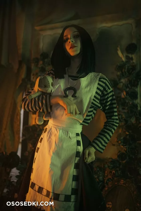 Pixie - Alice - 2