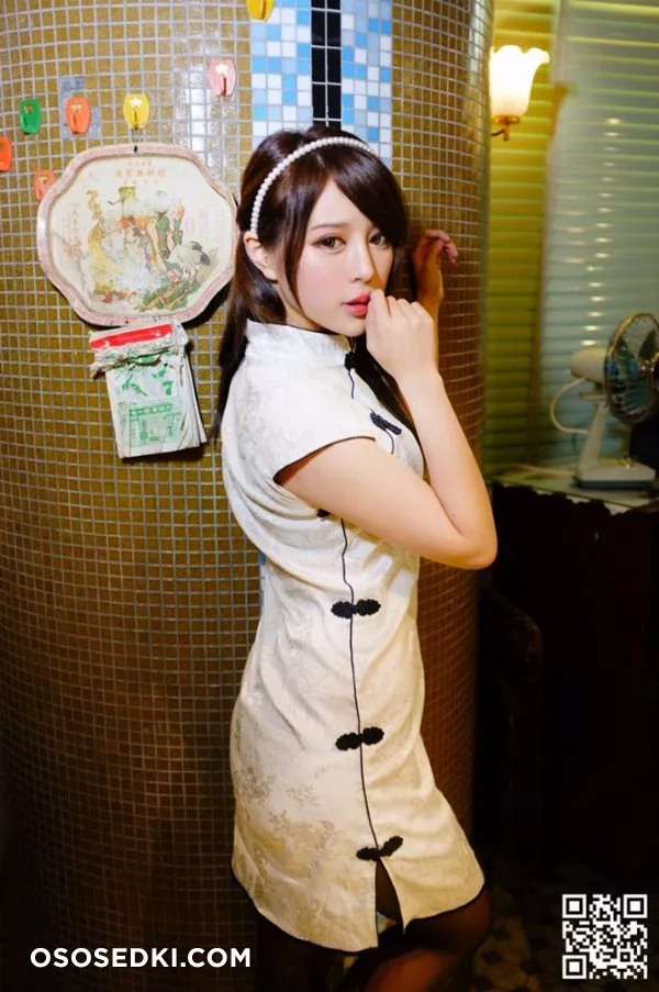 Julie - 3