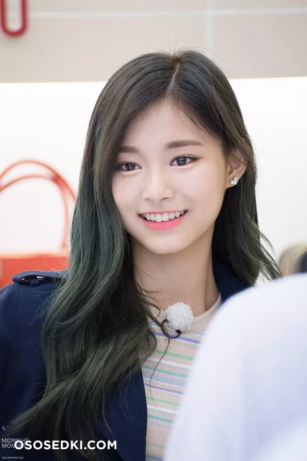 Chou Tzuyu - 2