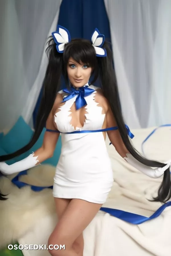 Kate Sarkissian - Hestia erotic patreon cosplay set - 2