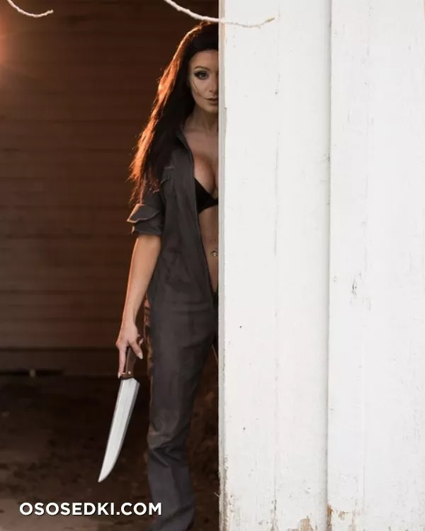 Kate Sarkissian - Halloween erotic patreon cosplay set - 5