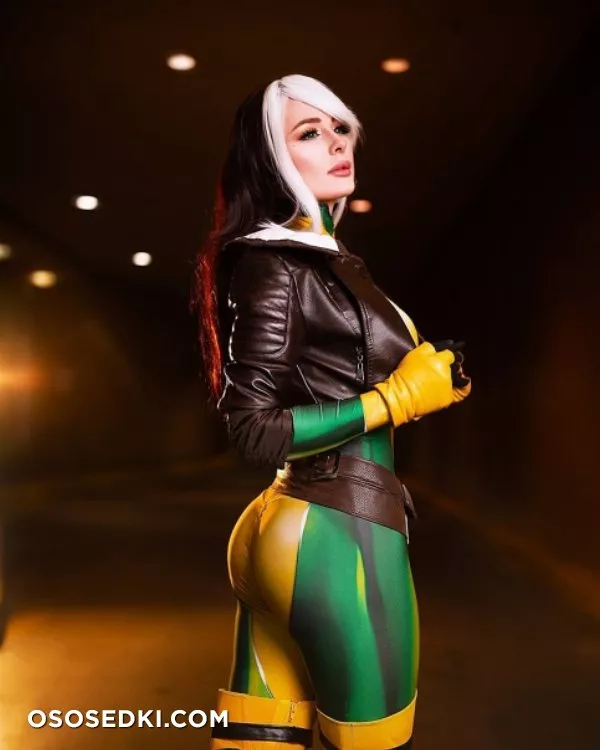 Jenna Lynn Meowri -  Rogue onlyfans/patreon erotic cosplay set - 3