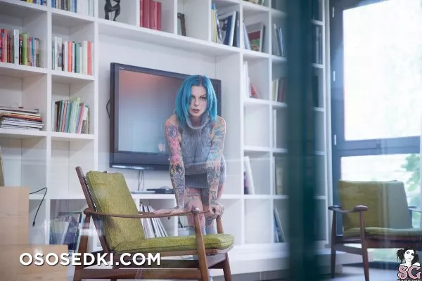 Riae Suicide by Skyzzo - 4