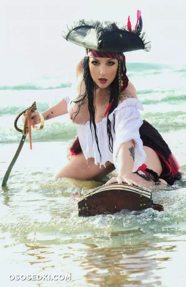 Nicole Marie Jean - Pirates erotic cosplay set - 5