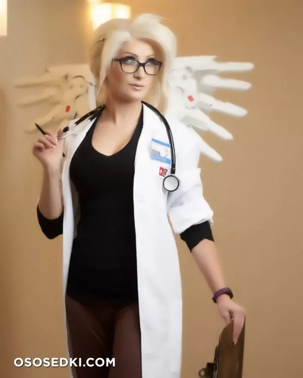 Kate Sarkissian -  Mercy (Overwatch) patreon cosplay set - 3