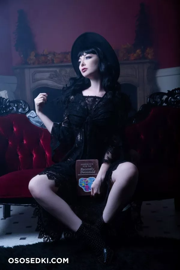 Ashlynne Dae - Lydia patreon cosplay set - 2