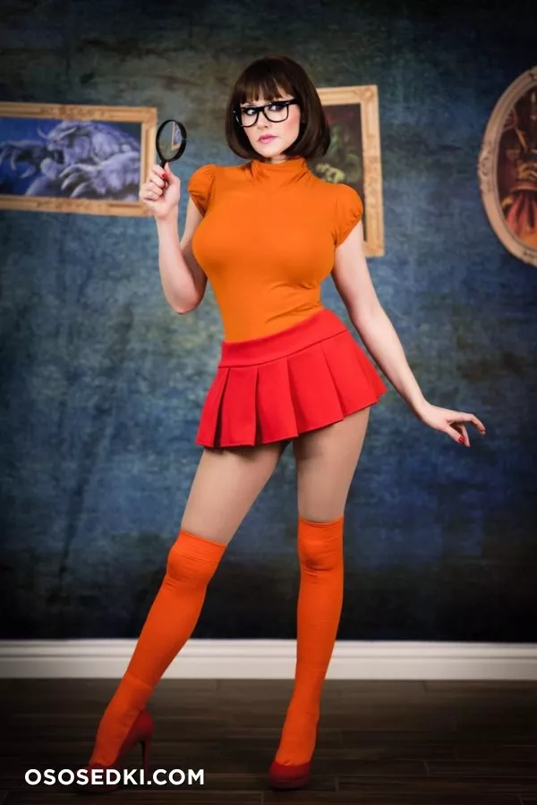 Angie Griffin - Velma patreon cosplay set - 5
